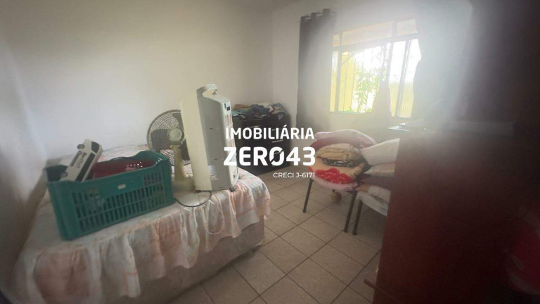 Imagem Casa com 5 Quartos à Venda, 200 m² em Conjunto Habitacional Maria Cecília Serrano De Oliveira - Londrina Imagem Casa com 5 Quartos à Venda, 200 m² em Conjunto Habitacional Maria Cecília Serrano De Oliveira - Londrina