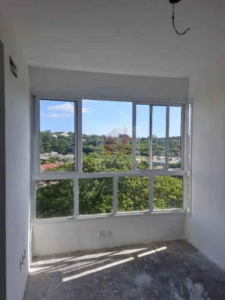 Imagem Apartamento com 2 Quartos à Venda, 42 m² em Cavalhada - Porto Alegre Imagem Apartamento com 2 Quartos à Venda, 42 m² em Cavalhada - Porto Alegre