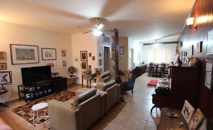 Casa com 3 Quartos à Venda, 220 m² em Campo Belo - São Paulo