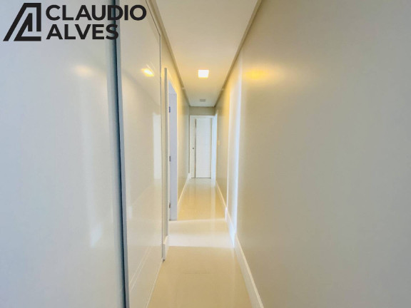 Imagem Casa de Condomínio com 3 Quartos à Venda, 274 m² em Pedra Do Descanso - Feira De Santana
