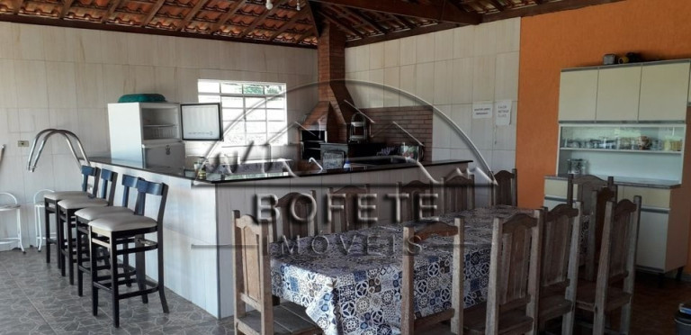 Imagem Imóvel com 3 Quartos à Venda, 20.000 m² em São Marcos - Bofete Imagem Imóvel com 3 Quartos à Venda, 20.000 m² em São Marcos - Bofete