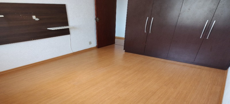 Imagem Imóvel com 4 Quartos à Venda, 110 m² em Engenho De Dentro - Rio De Janeiro Imagem Imóvel com 4 Quartos à Venda, 110 m² em Engenho De Dentro - Rio De Janeiro
