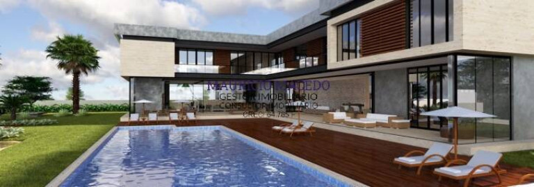 Casa com 8 Quartos à Venda, 4.000 m² em Tambore 2 - Barueri
