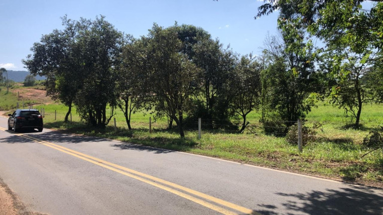 Imagem Chácara à Venda, 23.000 m² em Cuesta - Pardinho Imagem Chácara à Venda, 23.000 m² em Cuesta - Pardinho