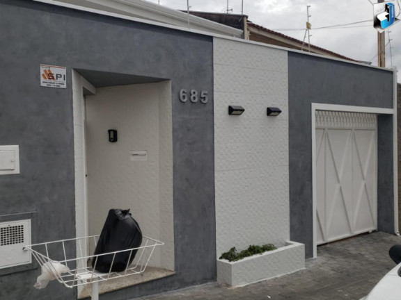 Casa com 1 Quarto à Venda,  em Vila Doutor Laurindo - Tatuí