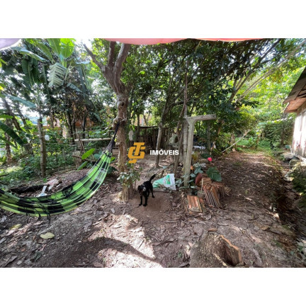 Terreno à Venda, 310 m² em Monte Alegre - Camboriú