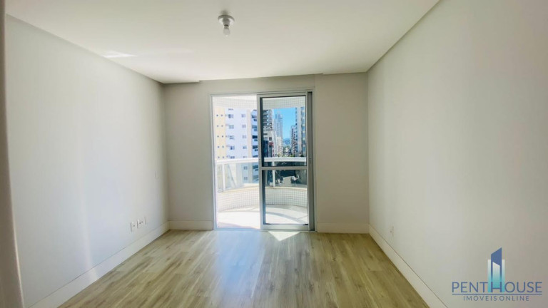 Imagem Apartamento com 3 Quartos à Venda, 136 m² em Centro - Balneário Camboriú