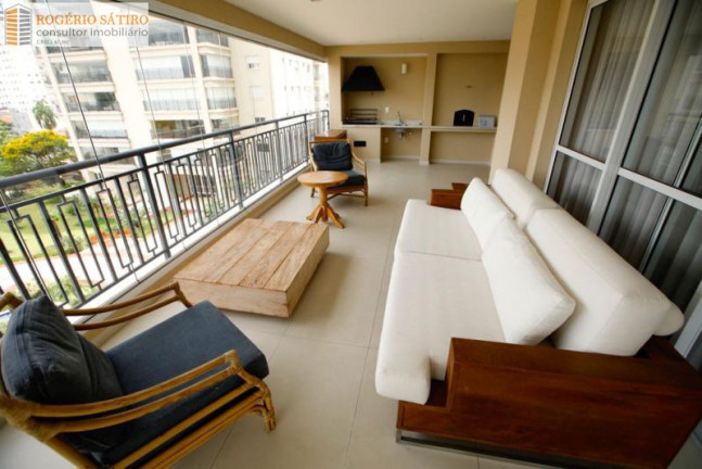 Imagem Apartamento com 4 Quartos para Alugar, 275 m² em Aclimação - São Paulo