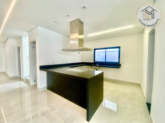 Imagem Imóvel com 3 Quartos à Venda, 360 m² em Jardim Samambaia - Jundiaí Imagem Imóvel com 3 Quartos à Venda, 360 m² em Jardim Samambaia - Jundiaí