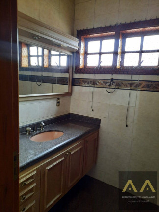 Imagem Casa com 3 Quartos à Venda, 300 m² em Alphaville - Santana De Parnaíba Imagem Casa com 3 Quartos à Venda, 300 m² em Alphaville - Santana De Parnaíba