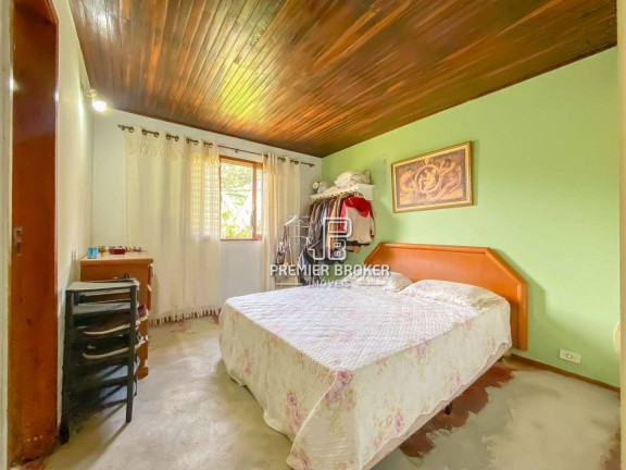 Imagem Casa com 3 Quartos à Venda, 140 m² em Granja Guarani - Teresópolis Imagem Casa com 3 Quartos à Venda, 140 m² em Granja Guarani - Teresópolis