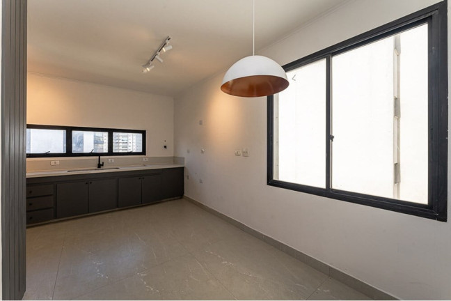Imagem Imóvel com 3 Quartos à Venda, 180 m² em Vila Alexandria - São Paulo Imagem Imóvel com 3 Quartos à Venda, 180 m² em Vila Alexandria - São Paulo