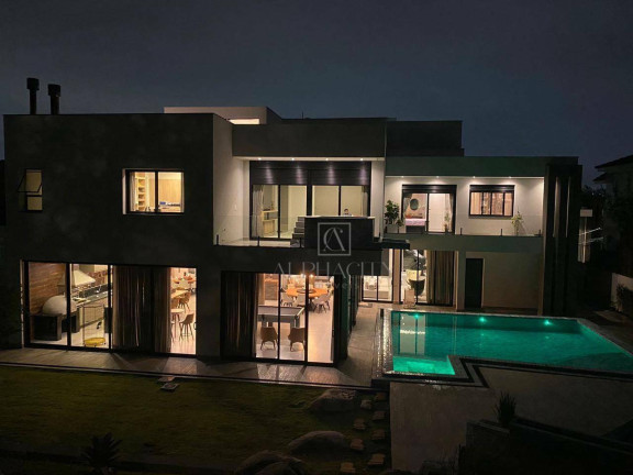 Casa com 5 Quartos à Venda, 1.126 m² em Tamboré - Santana De Parnaíba