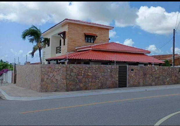 Casa com 4 Quartos à Venda, 292 m² em Treze De Maio - João Pessoa