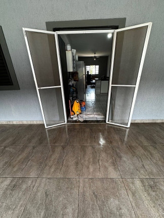 Imagem Casa à Venda, 250 m² em Recreio Retiro Do Rio Bonito (vitoriana) - Botucatu Imagem Casa à Venda, 250 m² em Recreio Retiro Do Rio Bonito (vitoriana) - Botucatu