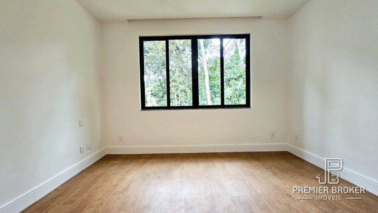 Imagem Casa com 3 Quartos à Venda, 289 m² em Quebra Frascos - Teresópolis