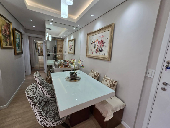 Imagem Apartamento com 2 Quartos à Venda, 59 m² em Capão Raso - Curitiba