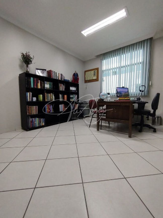 Imagem Imóvel Comercial à Venda ou Locação, 1.784 m² em Parque Residencial Laranjeiras - Serra Imagem Imóvel Comercial à Venda ou Locação, 1.784 m² em Parque Residencial Laranjeiras - Serra