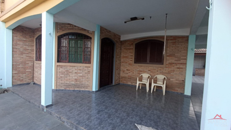 Imagem Sobrado com 3 Quartos à Venda, 250 m² em Balneário Dos Golfinhos - Caraguatatuba