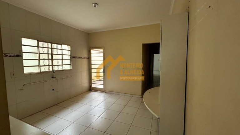 Imagem Casa com 2 Quartos à Venda, 105 m² em Vila Carolina - Itapetininga Imagem Casa com 2 Quartos à Venda, 105 m² em Vila Carolina - Itapetininga