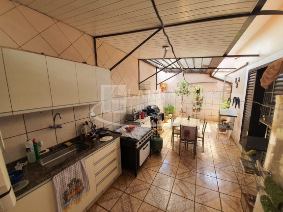 Imagem Casa com 3 Quartos à Venda, 225 m² em Planalto Verde - Ribeirão Preto