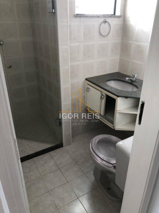Apartamento à Venda,  em Campos Dos Goytacazes