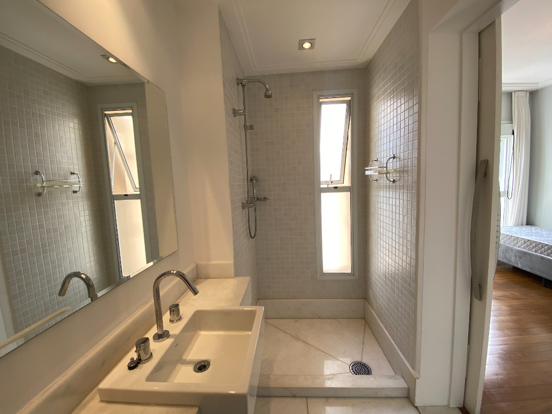 Imagem Apartamento com 3 Quartos à Venda, 275 m² em Moema - São Paulo Imagem Apartamento com 3 Quartos à Venda, 275 m² em Moema - São Paulo