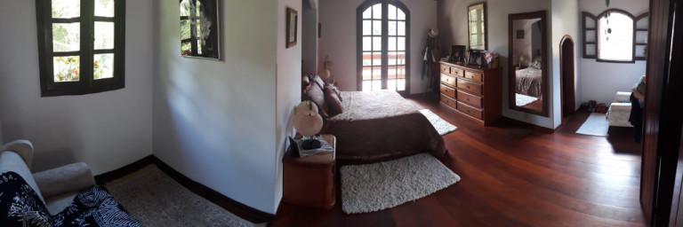 Imagem Casa com 6 Quartos à Venda, 327 m² em Debossan - Nova Friburgo