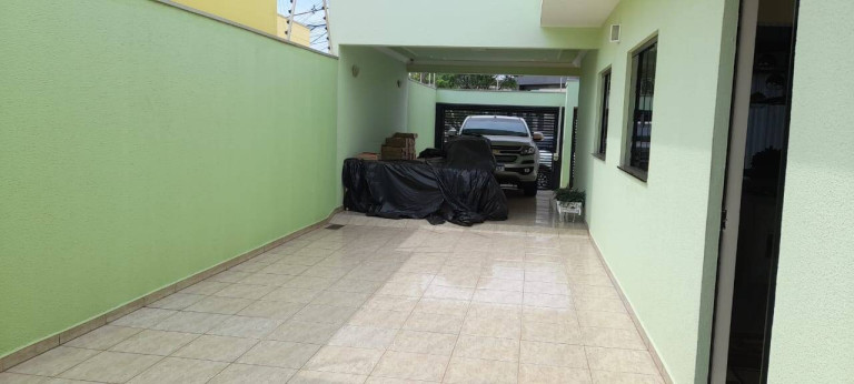 Imagem Casa com 3 Quartos à Venda, 276 m² em Jardim Portal Das Flores Ii - Arapongas Imagem Casa com 3 Quartos à Venda, 276 m² em Jardim Portal Das Flores Ii - Arapongas
