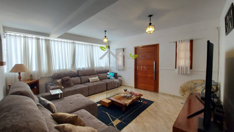 Imagem Casa com 3 Quartos à Venda, 305 m² em Recanto Dubieux - Campos Do Jordão Imagem Casa com 3 Quartos à Venda, 305 m² em Recanto Dubieux - Campos Do Jordão