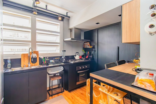 Imagem Apartamento com 3 Quartos à Venda, 93 m² em Cidade Baixa - Porto Alegre Imagem Apartamento com 3 Quartos à Venda, 93 m² em Cidade Baixa - Porto Alegre