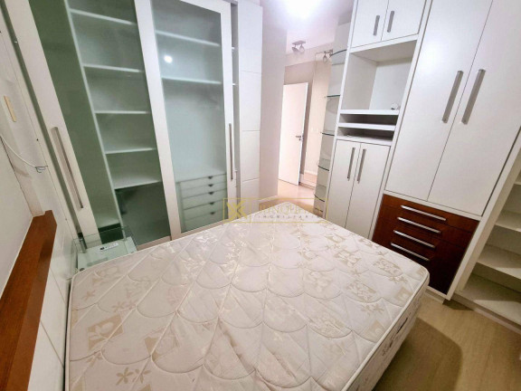 Imagem Apartamento com 3 Quartos à Venda, 80 m² em Barreiros - São José