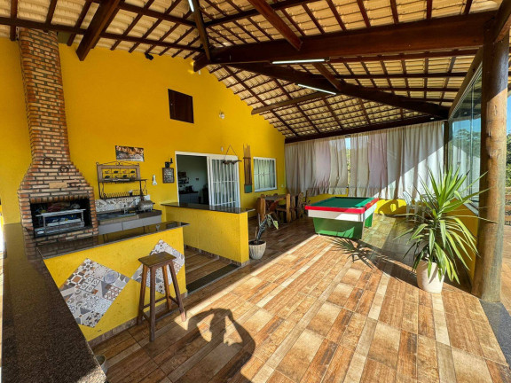 Imagem Chácara com 4 Quartos à Venda, 4 m² em Corrego Do Soldado - Itatiaiuçu Imagem Chácara com 4 Quartos à Venda, 4 m² em Corrego Do Soldado - Itatiaiuçu