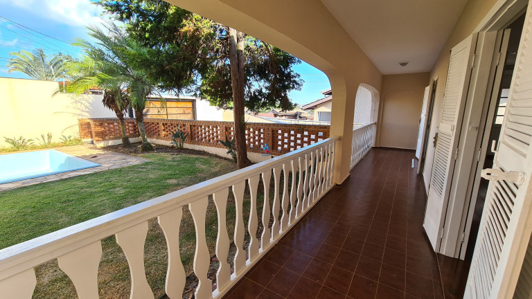 Imagem Casa com 4 Quartos à Venda, 400 m² em Jardim América - Bragança Paulista Imagem Casa com 4 Quartos à Venda, 400 m² em Jardim América - Bragança Paulista