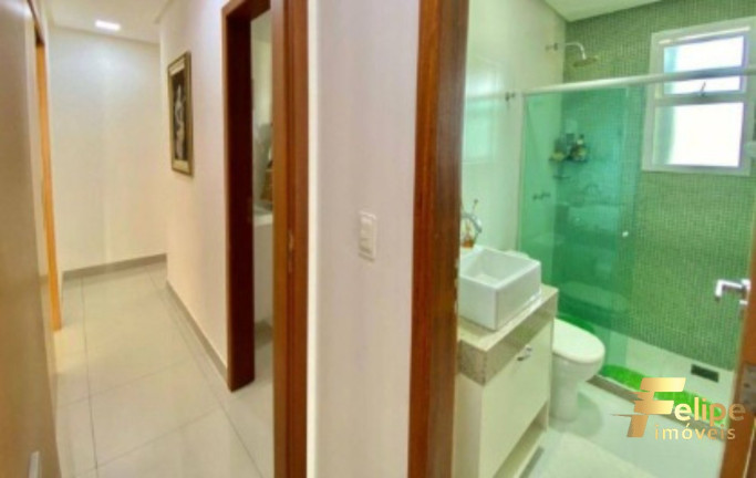 Imagem Imóvel com 3 Quartos à Venda, 135 m² em Centro - Guarapari