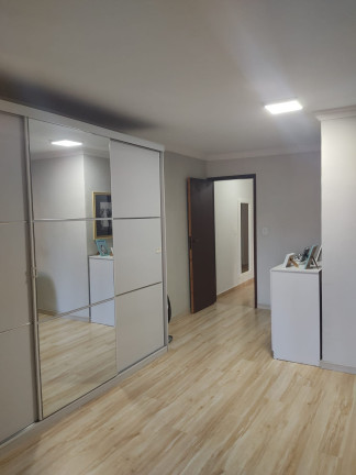 Imagem Casa com 3 Quartos à Venda, 222 m² em Jardim Rubi - Mogi Das Cruzes Imagem Casa com 3 Quartos à Venda, 222 m² em Jardim Rubi - Mogi Das Cruzes