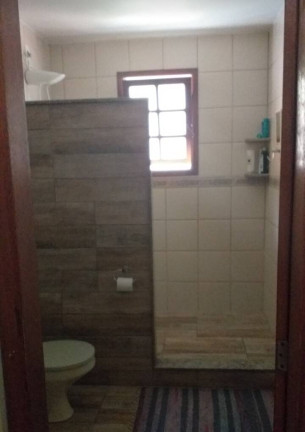 Imagem Casa com 3 Quartos à Venda, em Amparo - Nova Friburgo Imagem Casa com 3 Quartos à Venda, em Amparo - Nova Friburgo