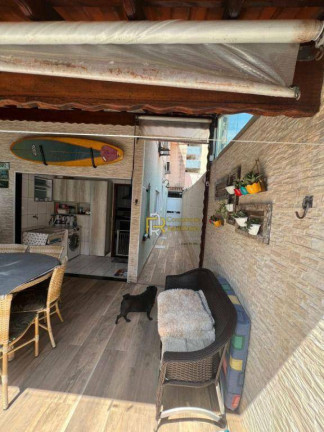 Imagem Sobrado com 3 Quartos à Venda, 130 m² em Vila Tupi - Praia Grande Imagem Sobrado com 3 Quartos à Venda, 130 m² em Vila Tupi - Praia Grande