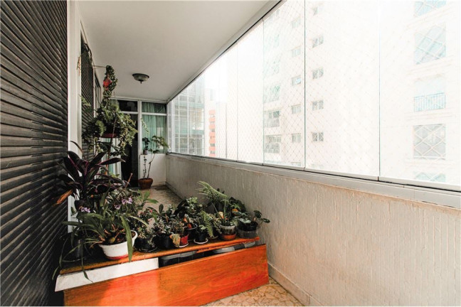 Imagem Imóvel com 3 Quartos à Venda, em Santa Cecília - São Paulo Imagem Imóvel com 3 Quartos à Venda, em Santa Cecília - São Paulo