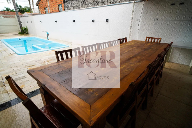 Imagem Casa com 3 Quartos à Venda, 300 m² em Central - Araçoiaba Da Serra Imagem Casa com 3 Quartos à Venda, 300 m² em Central - Araçoiaba Da Serra