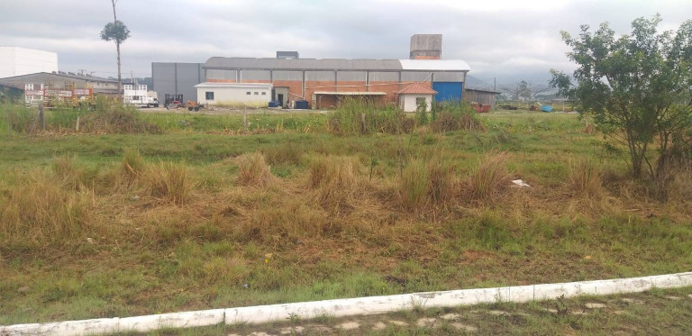 Imagem Terreno à Venda, 375 m² em Santa Luzia - Tijucas