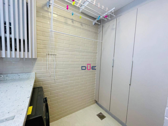 Imagem Apartamento com 3 Quartos à Venda, 147 m² em Gonzaga - Santos