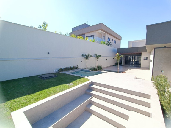 Imagem Casa de Condomínio com 4 Quartos à Venda, 734 m² em Condomínio Do Lago - Goiânia