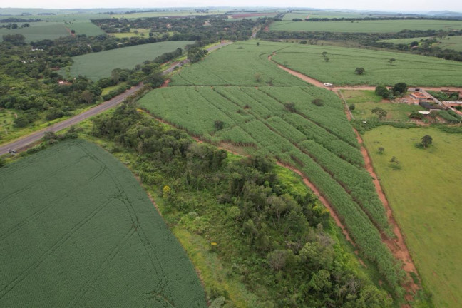Chácara à Venda, 2 m² em Zona Rural - Batatais