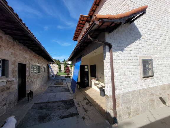Imagem Casa com 4 Quartos à Venda, 898 m² em Pontinha - Araruama