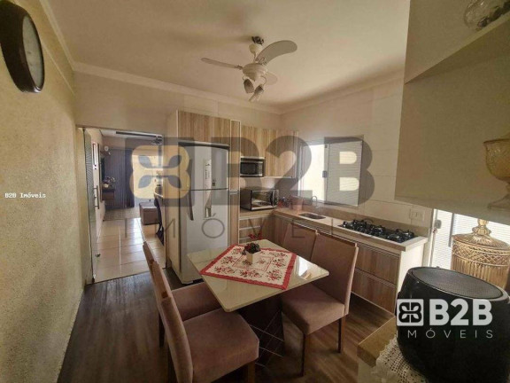 Imagem Casa com 3 Quartos à Venda, 139 m² em Vila Santa Luzia - Bauru Imagem Casa com 3 Quartos à Venda, 139 m² em Vila Santa Luzia - Bauru