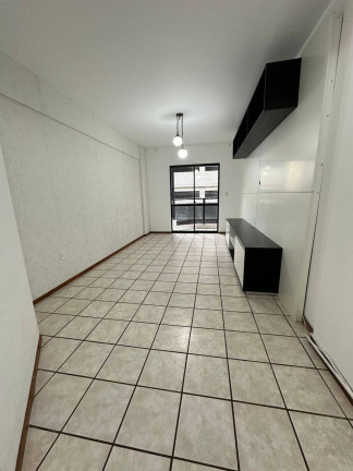 Imagem Apartamento com 3 Quartos à Venda, 130 m² em Itapema