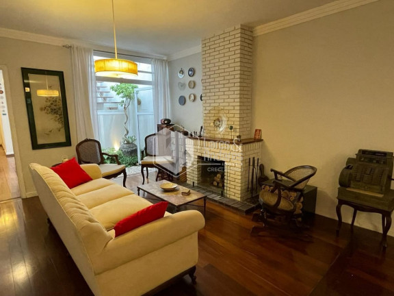 Imagem Casa com 3 Quartos à Venda, 372 m² em Vila Cordeiro - São Paulo