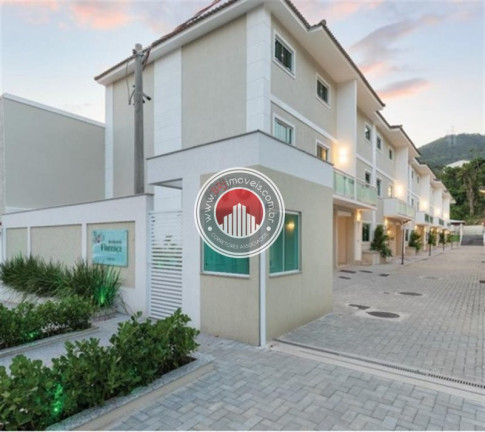 Imagem Casa com 3 Quartos à Venda, 156 m² em Taquara - Rio De Janeiro Imagem Casa com 3 Quartos à Venda, 156 m² em Taquara - Rio De Janeiro