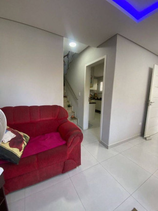 Imagem Sobrado com 3 Quartos à Venda, 117 m² em Uberaba - Curitiba Imagem Sobrado com 3 Quartos à Venda, 117 m² em Uberaba - Curitiba